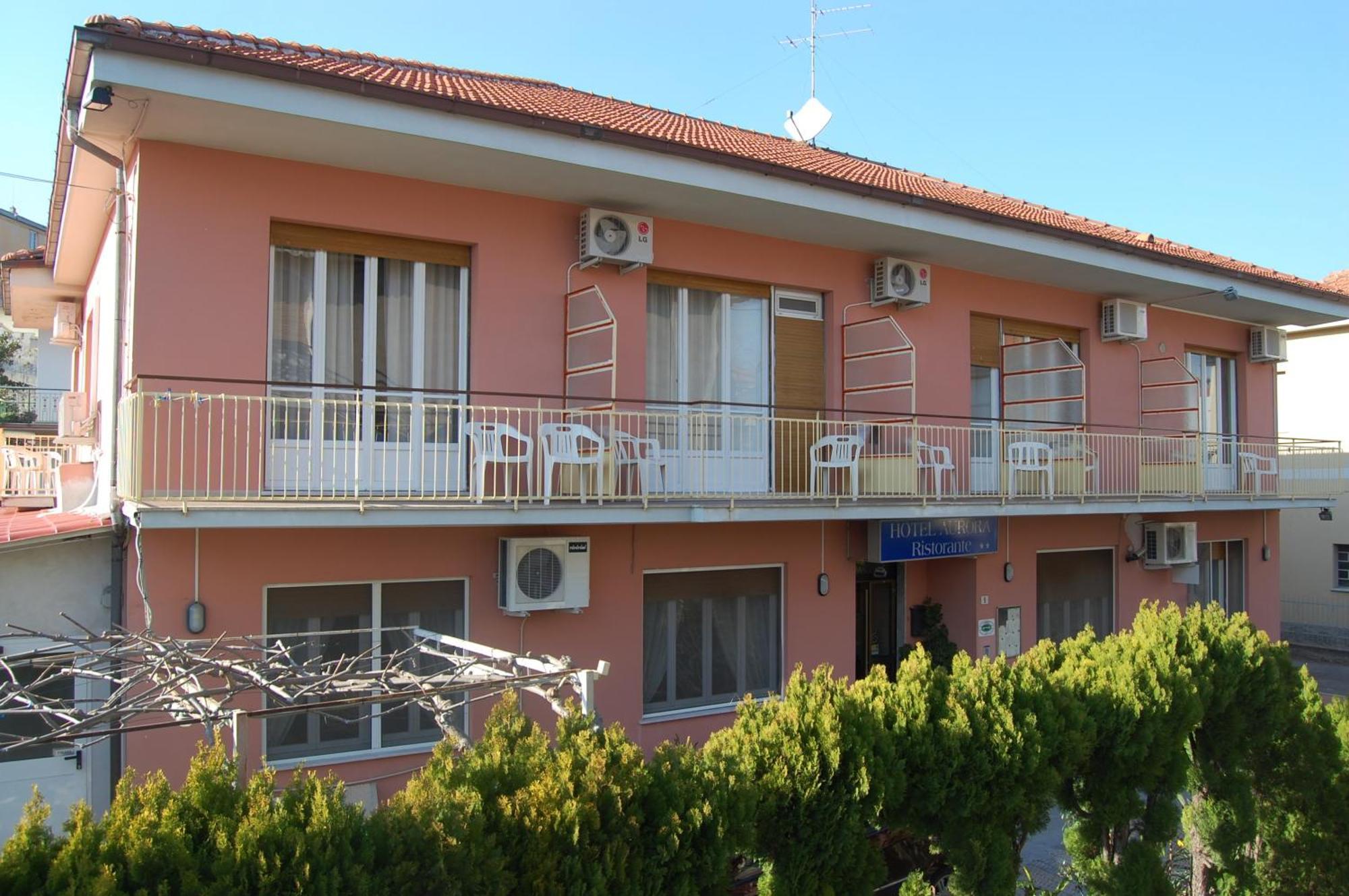 Hotel Aurora Loano Esterno foto