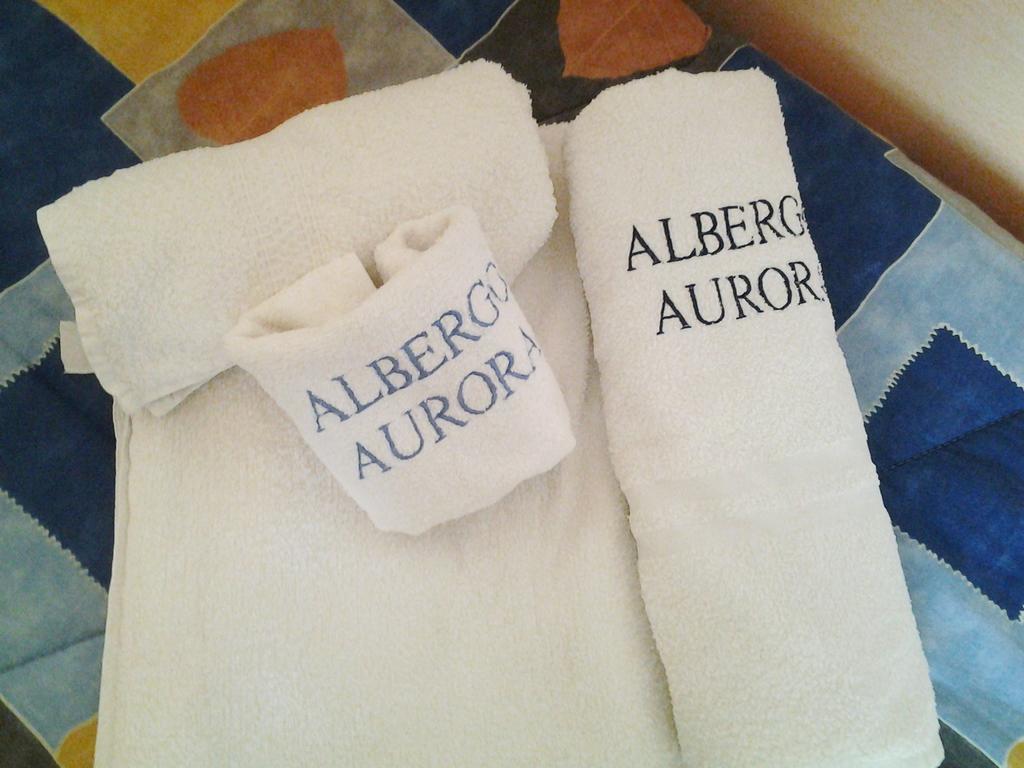 Hotel Aurora Loano Esterno foto