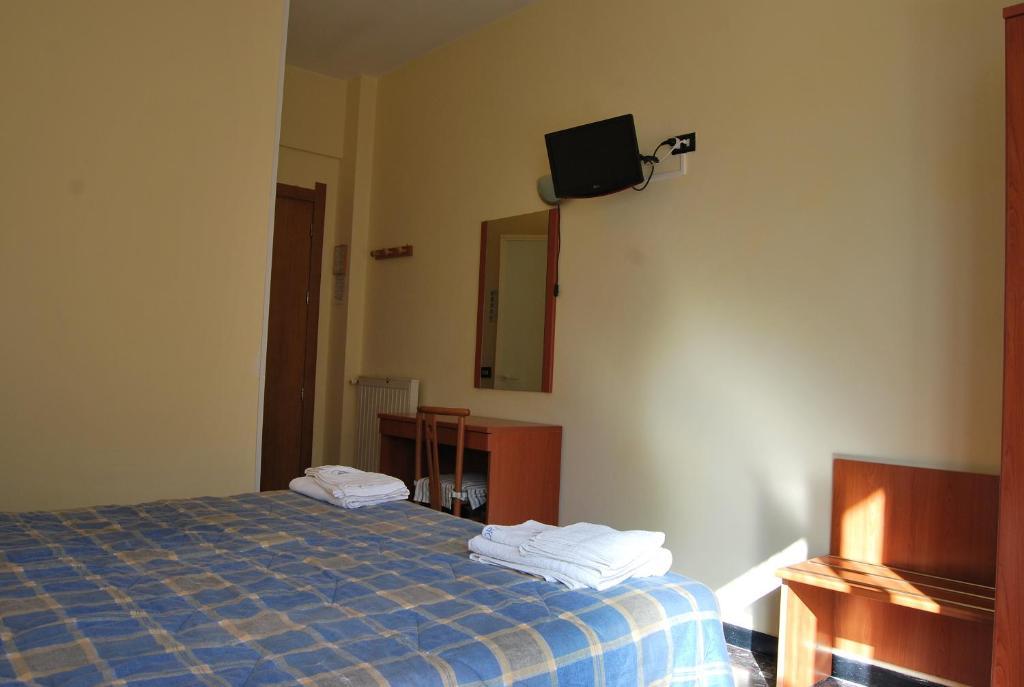 Hotel Aurora Loano Camera foto